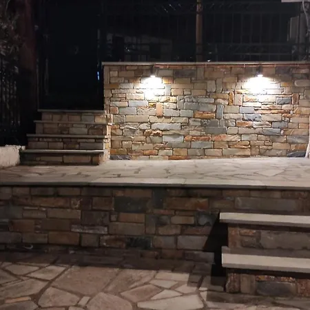 Mesonisi με υπέροχη θέα στον παγασητικό!! Holiday home
