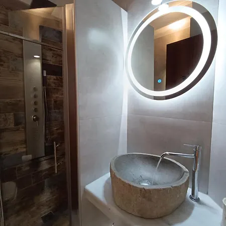Holiday home Mesonisi με υπέροχη θέα στον παγασητικό!! *