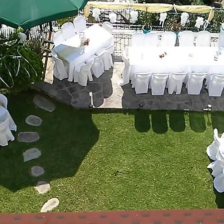 Mesonisi με υπέροχη θέα στον παγασητικό!!