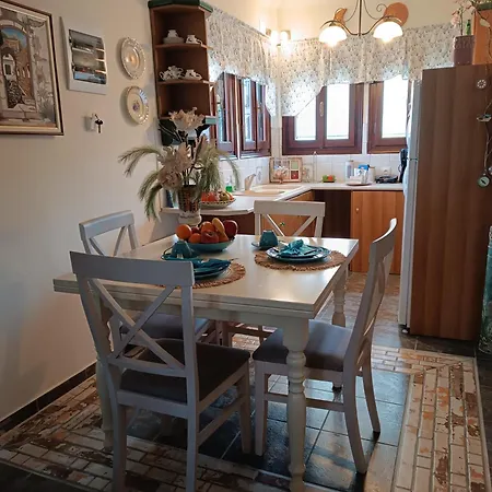 Mesonisi με υπέροχη θέα στον παγασητικό!! Ferienhaus