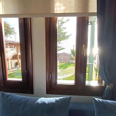 Case de vacanță Mesonisi με υπέροχη θέα στον παγασητικό!!