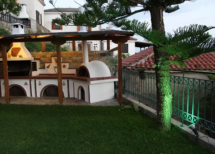 Mesonisi Boutique Holiday home *