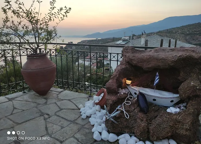 Mesonisi Boutique * Afissos