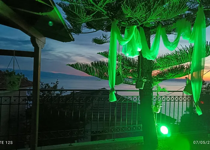 Mesonisi με υπέροχη θέα στον παγασητικό!! Vakantiehuis Áfissos