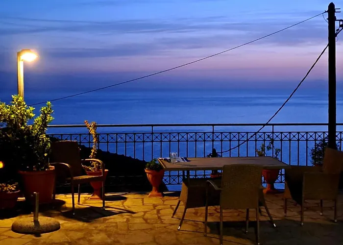 Mesonisi Boutique Holiday home